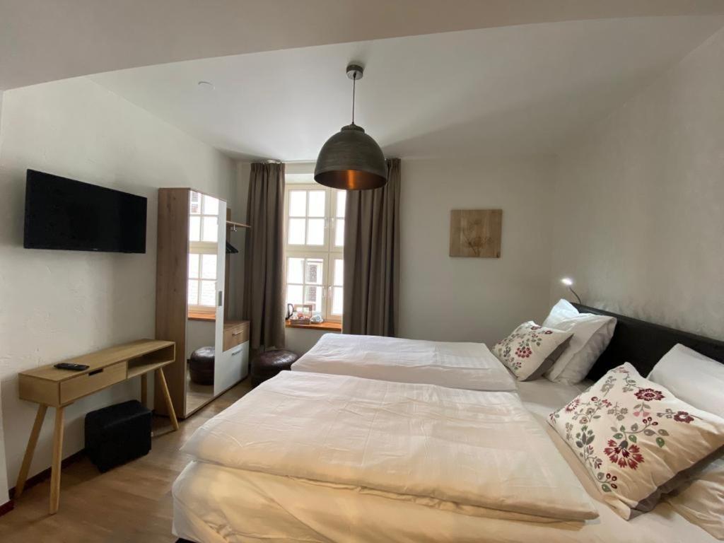 Hotel Crasborn Thorn Extérieur photo